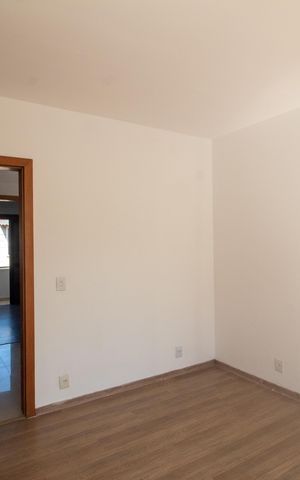 Casa à venda com 180m², 3 quartos e 2 vagas Casa à venda com 180m², 3 quartos e 2 vagasSuíte