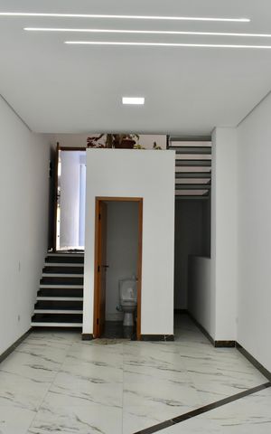 Casa à venda com 175m², 3 quartos e 2 vagas Casa à venda com 175m², 3 quartos e 2 vagasSala 1