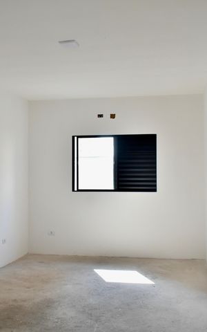 Casa à venda com 175m², 3 quartos e 2 vagas Casa à venda com 175m², 3 quartos e 2 vagasSuíte 2