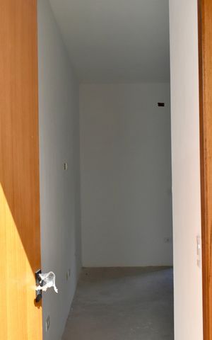Casa à venda com 175m², 3 quartos e 2 vagas Casa à venda com 175m², 3 quartos e 2 vagasSuíte 3