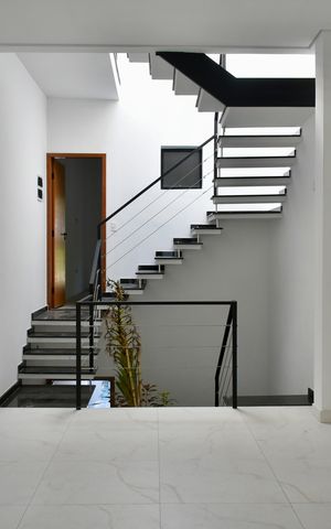 Casa à venda com 175m², 3 quartos e 2 vagas Casa à venda com 175m², 3 quartos e 2 vagasSala 2 / Cozinha