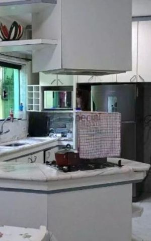 Casa à venda com 225m², 3 quartos e 2 vagas