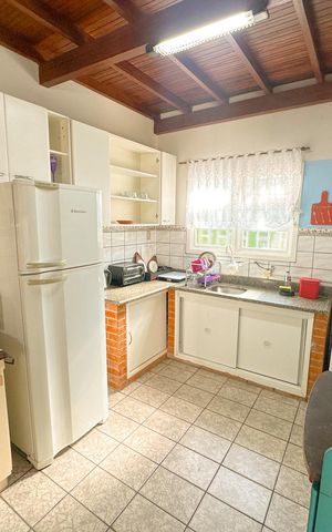 Casa para alugar com 379m², 3 quartos e 3 vagasCozinha