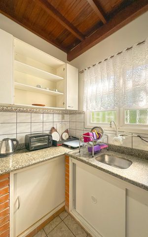 Casa para alugar com 379m², 3 quartos e 3 vagasCozinha