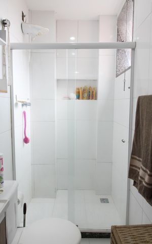 Apartamento à venda com 66m², 2 quartos e 1 vagaBanheiro Social