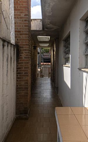 Casa à venda com 321m², 3 quartos e 6 vagas Casa à venda com 321m², 3 quartos e 6 vagasAcesso lateral