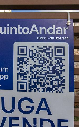 Casa à venda com 321m², 3 quartos e 6 vagas Casa à venda com 321m², 3 quartos e 6 vagasPlaca