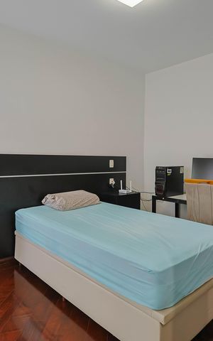 Casa à venda com 300m², 3 quartos e 4 vagas Casa à venda com 300m², 3 quartos e 4 vagasSuíte 3