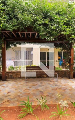 Apartamento para alugar com 35m², 1 quarto e sem vaga Apartamento para alugar com 35m², 1 quarto e sem vagaHall