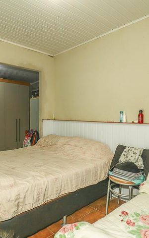 Casa à venda com 90m², 2 quartos e 1 vagaQuarto
