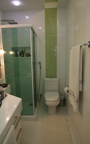 Apartamento à venda com 105m², 3 quartos e 1 vagaBanheiro da Suíte 1