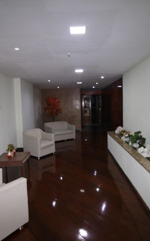 Apartamento à venda com 105m², 3 quartos e 1 vagaHall de entrada