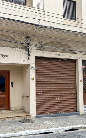 Apartamento para alugar com 78m², 2 quartos e sem vagaFachada 