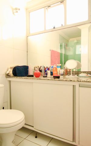 Apartamento para alugar com 160m², 4 quartos e 2 vagas Apartamento para alugar com 160m², 4 quartos e 2 vagasBanheiro Social