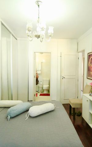 Apartamento para alugar com 160m², 4 quartos e 2 vagas Apartamento para alugar com 160m², 4 quartos e 2 vagasSuíte