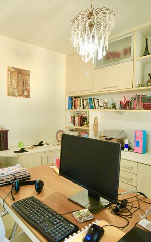 Apartamento para alugar com 160m², 4 quartos e 2 vagas Apartamento para alugar com 160m², 4 quartos e 2 vagasEscritório