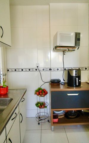 Apartamento para alugar com 160m², 4 quartos e 2 vagas Apartamento para alugar com 160m², 4 quartos e 2 vagasCozinha