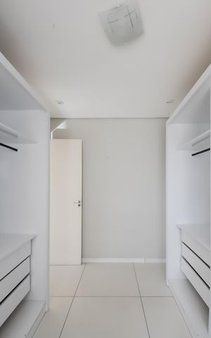 Apartamento à venda com 107m², 3 quartos e 2 vagasQuarto 3