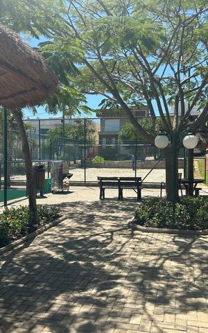 Casa de condomínio à venda com 252m², 4 quartos e 4 vagasÁrea comum