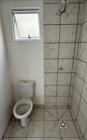 Apartamento à venda com 45m², 2 quartos e 1 vaga Apartamento à venda com 45m², 2 quartos e 1 vagaBanheiro