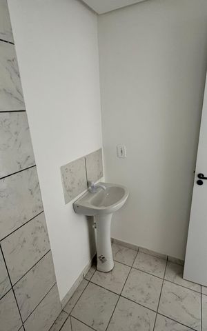 Apartamento à venda com 45m², 2 quartos e 1 vaga Apartamento à venda com 45m², 2 quartos e 1 vagaBanheiro
