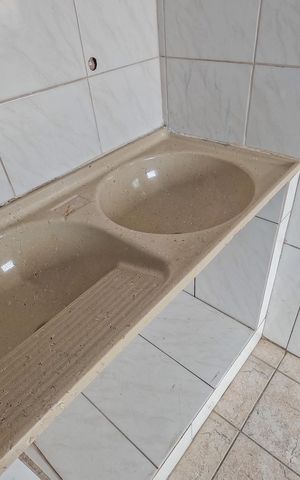 Casa para alugar com 360m², 5 quartos e 2 vagas Casa para alugar com 360m², 5 quartos e 2 vagasÁrea de Serviço 2