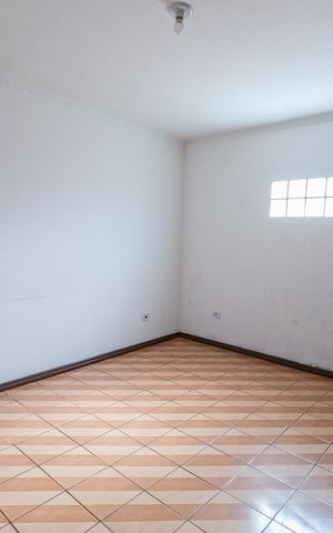 Casa para alugar com 360m², 5 quartos e 2 vagas Casa para alugar com 360m², 5 quartos e 2 vagasCozinha