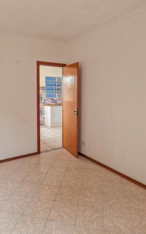 Casa para alugar com 360m², 5 quartos e 2 vagas Casa para alugar com 360m², 5 quartos e 2 vagasQuarto 3