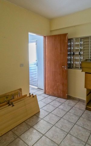 Casa para alugar com 360m², 5 quartos e 2 vagas Casa para alugar com 360m², 5 quartos e 2 vagasQuarto 5