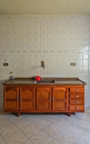 Casa para alugar com 360m², 5 quartos e 2 vagas Casa para alugar com 360m², 5 quartos e 2 vagasCozinha 2