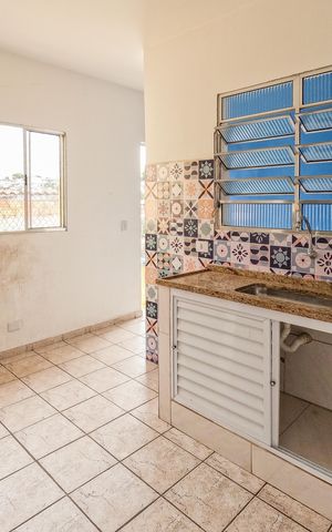 Casa para alugar com 360m², 5 quartos e 2 vagas Casa para alugar com 360m², 5 quartos e 2 vagasCozinha 3