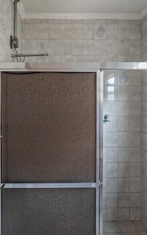 Casa para alugar com 360m², 5 quartos e 2 vagas Casa para alugar com 360m², 5 quartos e 2 vagasBanheiro 3