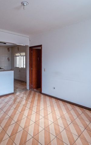 Casa para alugar com 360m², 5 quartos e 2 vagas Casa para alugar com 360m², 5 quartos e 2 vagasCozinha