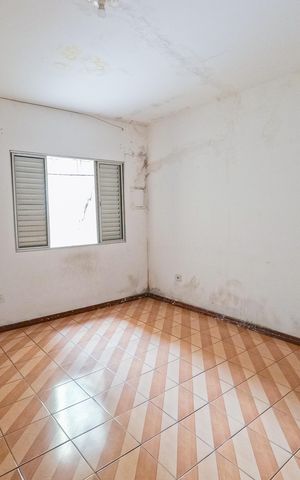 Casa para alugar com 360m², 5 quartos e 2 vagas Casa para alugar com 360m², 5 quartos e 2 vagasQuarto 4