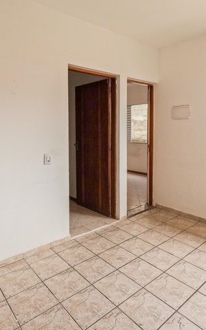 Casa para alugar com 360m², 5 quartos e 2 vagas Casa para alugar com 360m², 5 quartos e 2 vagasCozinha 3