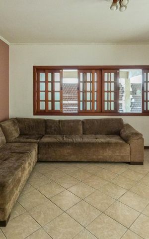 Casa para alugar com 360m², 5 quartos e 2 vagas Casa para alugar com 360m², 5 quartos e 2 vagasSala