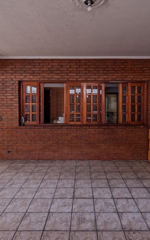 Casa para alugar com 360m², 5 quartos e 2 vagas Casa para alugar com 360m², 5 quartos e 2 vagasÁrea comum