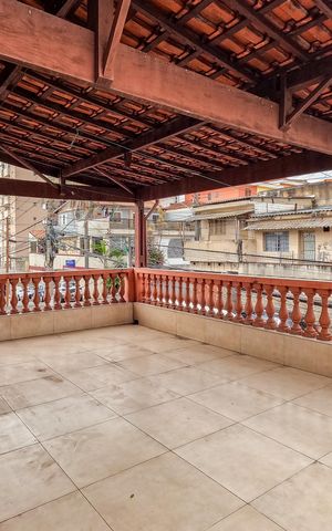 Casa para alugar com 360m², 5 quartos e 2 vagas Casa para alugar com 360m², 5 quartos e 2 vagasÁrea comum