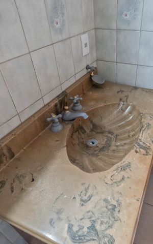 Casa para alugar com 360m², 5 quartos e 2 vagas Casa para alugar com 360m², 5 quartos e 2 vagasBanheiro 3