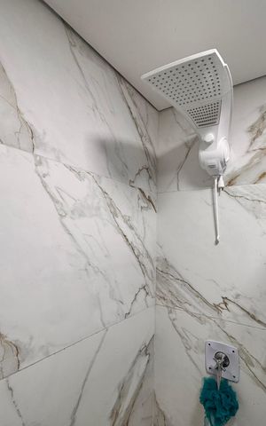 Apartamento à venda com 65m², 2 quartos e 1 vaga Apartamento à venda com 65m², 2 quartos e 1 vagaBanheiro