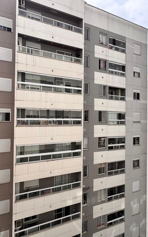 Apartamento à venda com 65m², 2 quartos e 1 vaga Apartamento à venda com 65m², 2 quartos e 1 vagaVista da Sacada