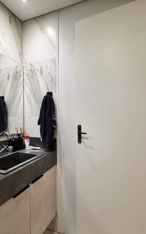 Apartamento à venda com 65m², 2 quartos e 1 vaga Apartamento à venda com 65m², 2 quartos e 1 vagaBanheiro