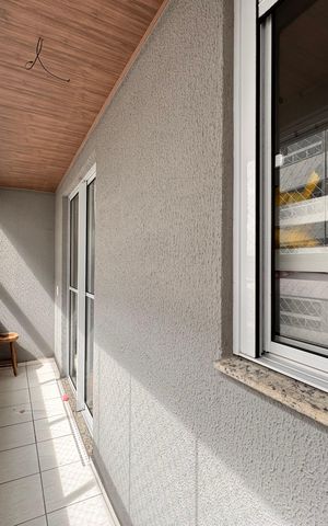 Apartamento à venda com 65m², 2 quartos e 1 vaga Apartamento à venda com 65m², 2 quartos e 1 vagaSacada
