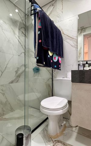 Apartamento à venda com 65m², 2 quartos e 1 vaga Apartamento à venda com 65m², 2 quartos e 1 vagaBanheiro