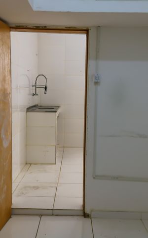 Casa à venda com 732m², 8 quartos e 8 vagasÁrea de Serviço - Casa 2