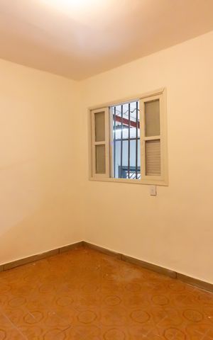 Casa à venda com 162m², 2 quartos e 2 vagas Casa à venda com 162m², 2 quartos e 2 vagasQuarto 1