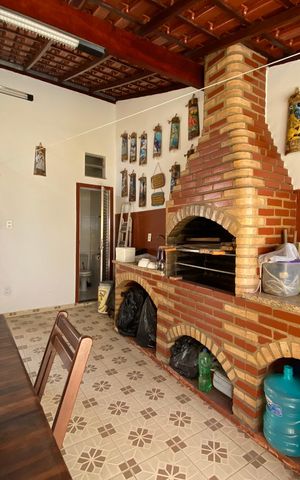 Casa à venda com 200m², 5 quartos e 4 vagas