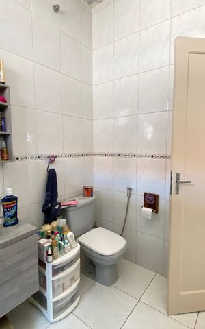 Casa à venda com 200m², 5 quartos e 4 vagas