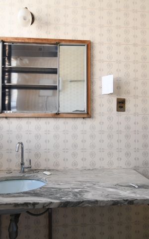 Casa à venda com 260m², 4 quartos e 4 vagasBanheiro Fundos