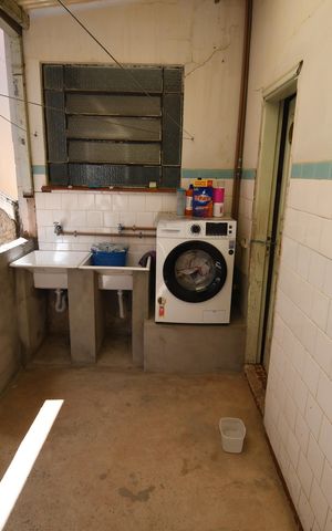 Casa à venda com 260m², 4 quartos e 4 vagasÁrea de Serviço